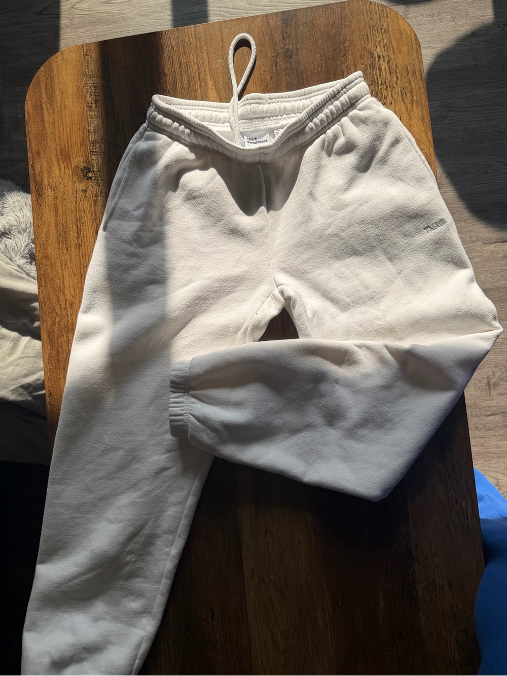 TNA white Sweatpants with Drawstring Waist